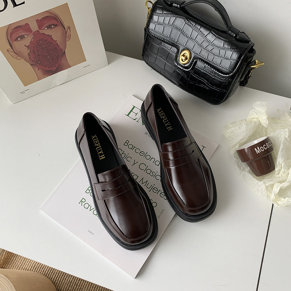 Slip-on Round Toe Leather Shoes