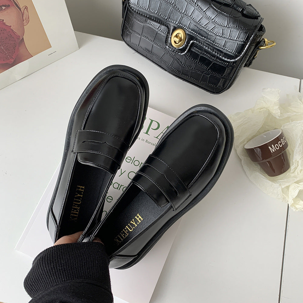 Slip-on Round Toe Leather Shoes