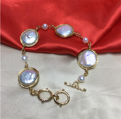 Pearl bracelet