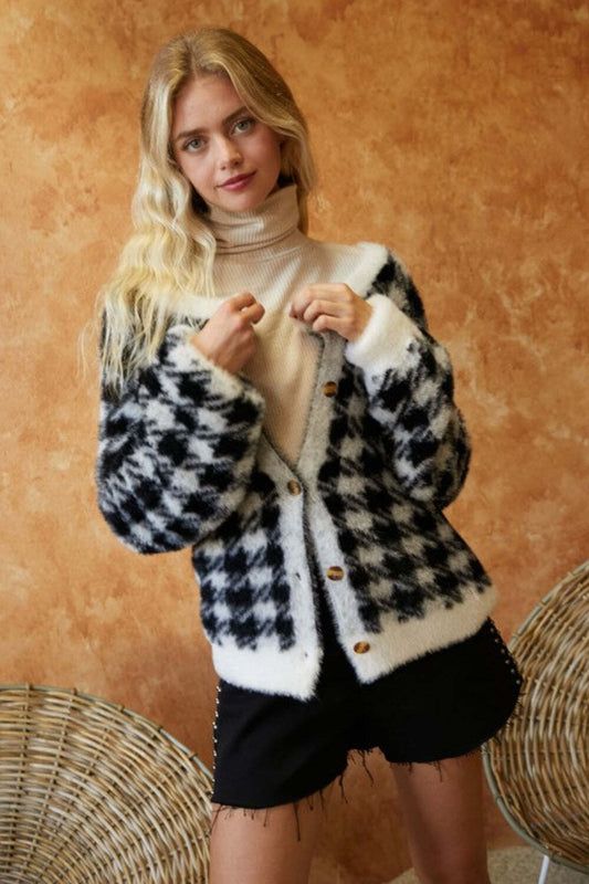 Davi & Dani Houndstooth Button Down Cardigan