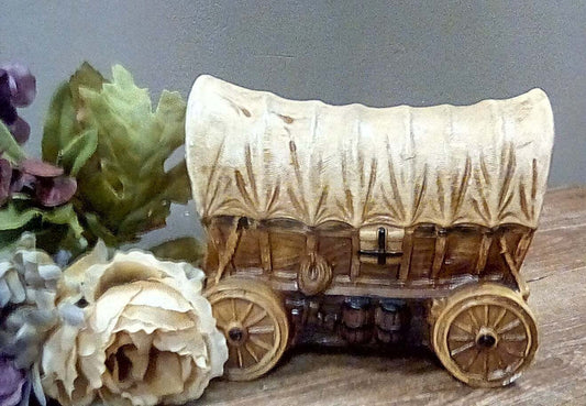 Vintage Covered Wagon Planter, Matte