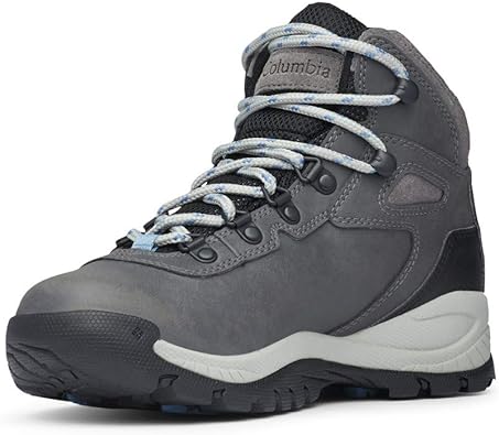 Columbia Women's Newton Ridge Lightweight