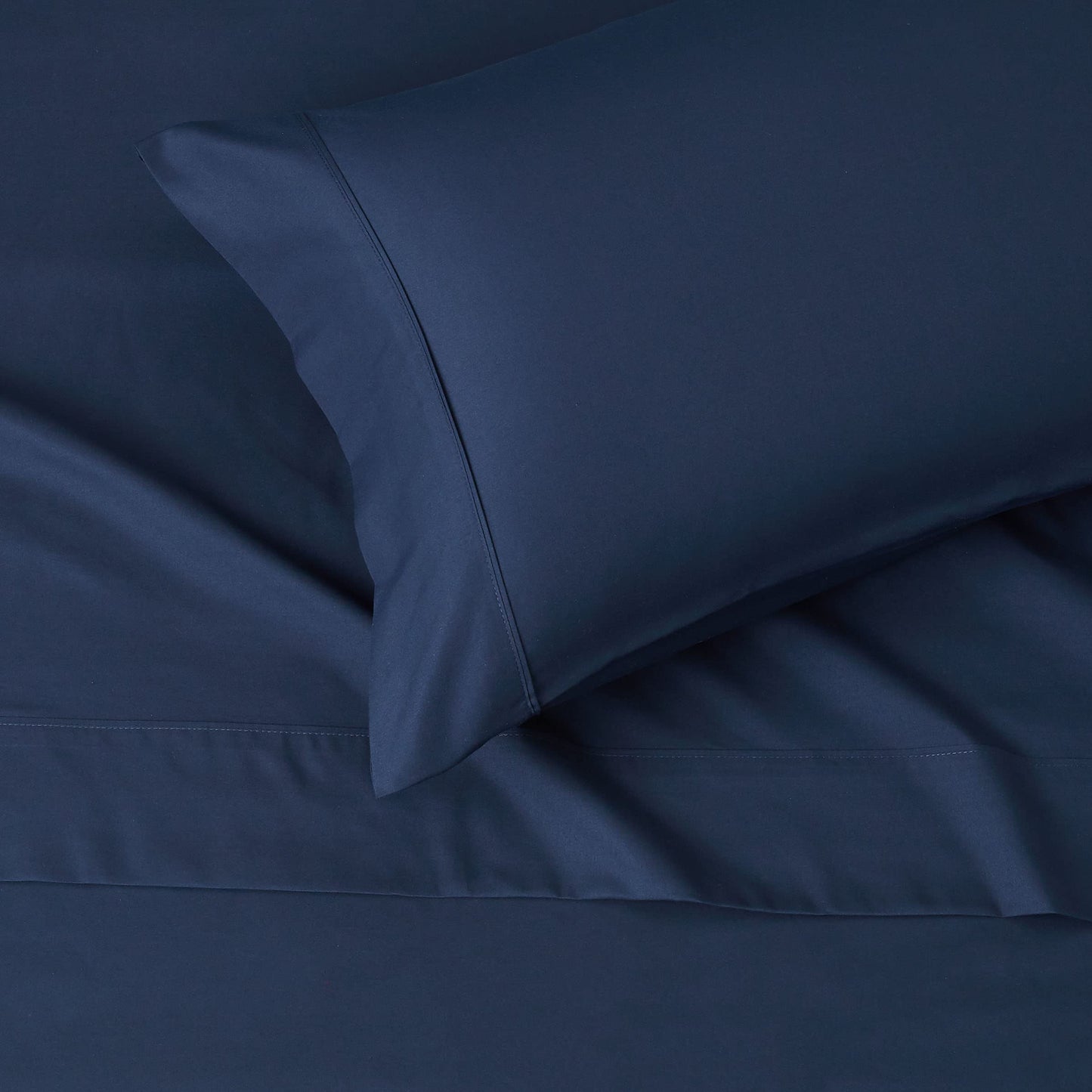 AmazonBasics Light-Weight Microfiber Sheet Set - Full, Black