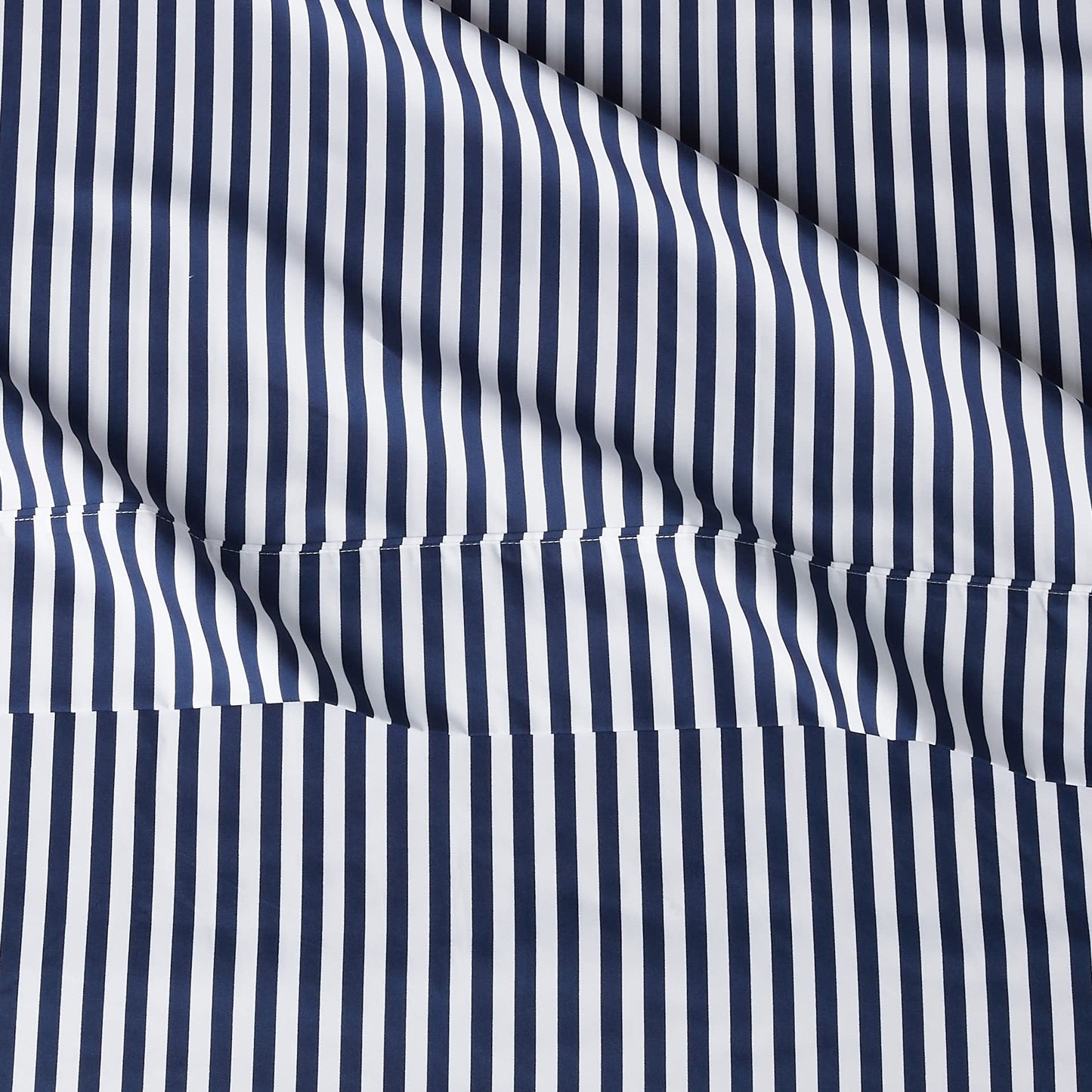 AmazonBasics Light-Weight Microfiber Sheet Set - Full, Black